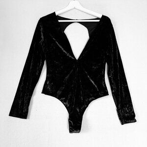 Victoria’s Secret Stretchy black velvet bodysuit size ML
